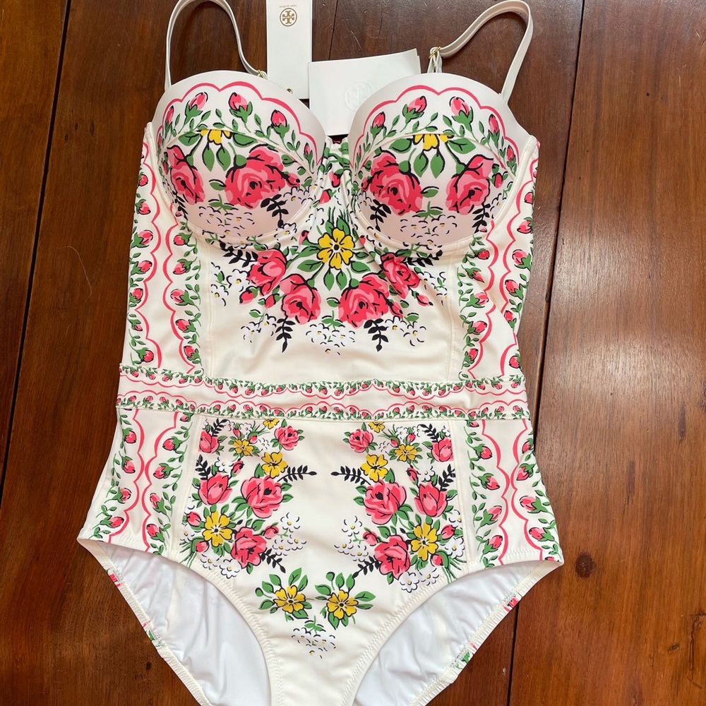 NWT garden veil one piece